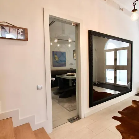 Villa Miracle *